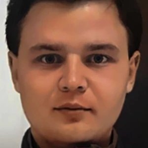 Владислав Дикарев