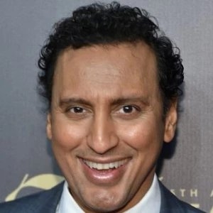 Аасиф Мандви