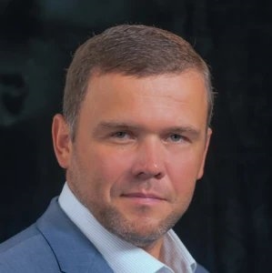 Виктор Низовой