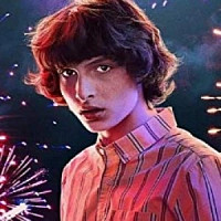 Майк Уилер озвучивал фильм Очень странные дела