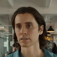 Адам Ньюманн озвучивал фильм Не сработало