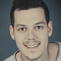 Михаил Шкловский