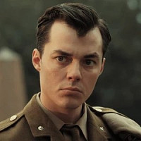 Альфред Пенниуорт озвучивал фильм Пенниуорт