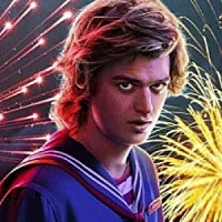 Стив Харрингтон озвучивал фильм Очень странные дела