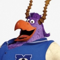 Брок Пирсон озвучивал фильм Университет монстров