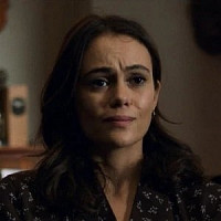 Мелоди Пендрас озвучивал фильм Архив 81