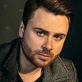 Евгений Хазов озвучивал фильм Падение Лондона