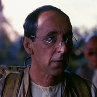 Аджай Сидху  озвучивал фильм Парк Юрского периода 2: Затерянный мир