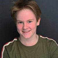 Фёдор Парамонов озвучивал персонажа Дарвин Уоттерсон