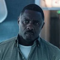 Сэм Нельсон озвучивал фильм Захваченный рейс