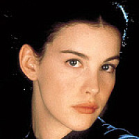 Татьяна Ларина озвучивал фильм Онегин