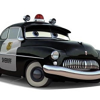 Шериф озвучивал фильм Тачки 3