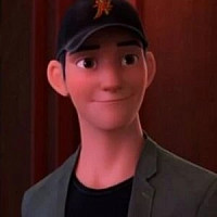 Тадаши озвучивал фильм Город героев