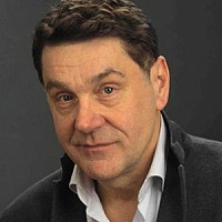 Сергей Маковецкий