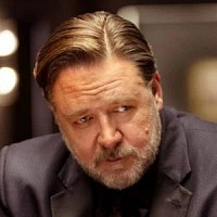 Джейк Фоули озвучивал фильм Покерфейс