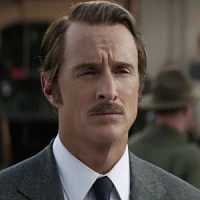 Говард Старк озвучивал фильм Первый мститель