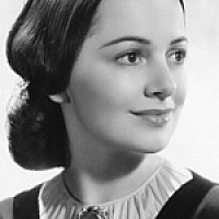 Мелани Уилкс  озвучивал фильм Унесённые ветром