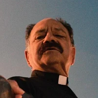 Падре озвучивал фильм Мачете