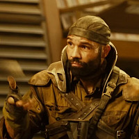 Варгас озвучивал фильм Риддик