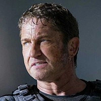 Майк Бэннинг озвучивал фильм Падение Олимпа