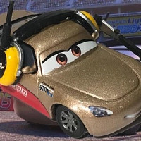 Шеннон Рессоро озвучивал фильм Тачки 3