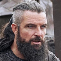 Кнуд Великий озвучивал фильм Викинги: Вальхалла