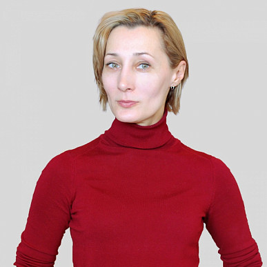 На фото диктор Инга Сметанина