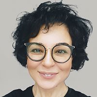 Арзу Сулейманова 