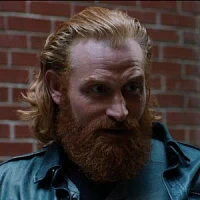 Коннор Роудс  озвучивал фильм Форсаж 8