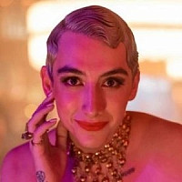 Грен озвучивал фильм Ковбой Бибоп