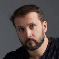 Вадим Бурлаков озвучивал персонажа Аден Янг