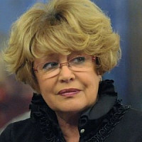 Марина Неёлова озвучивал персонажа Мышь Соня