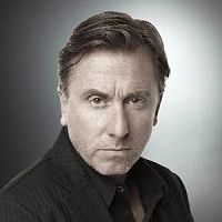 Кэл Лайтман озвучивал фильм Обмани меня