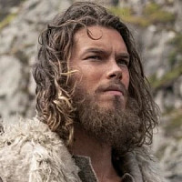 Лейф Эрикссон озвучивал фильм Викинги: Вальхалла