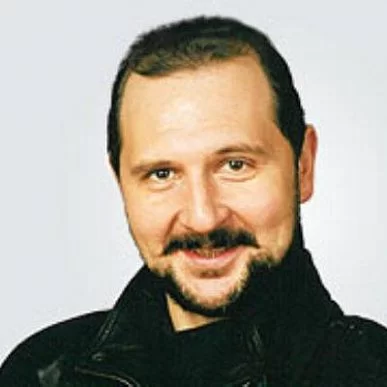 На фото диктор Алексей Неклюдов