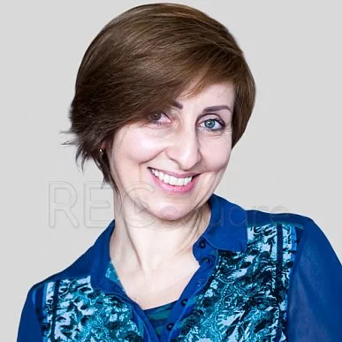 На фото диктор Марина Гассан